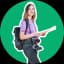 Ines Ferreira - escritor de viagens e especialista em eSIM da HelloRoam