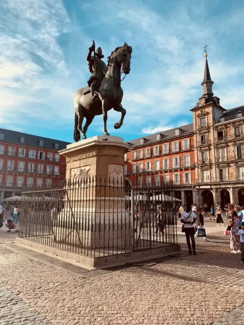 Plaza Mayor 地标景点 HelloRoam eSIM旅行数据