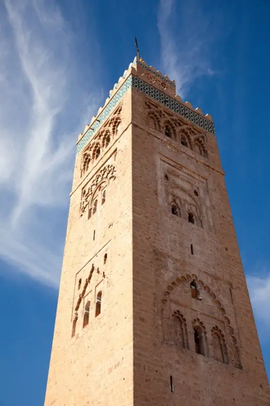 Koutoubia Mosque Minaret Marrakesh con conectividad HelloRoam eSIM para viajeros de todo el mundo