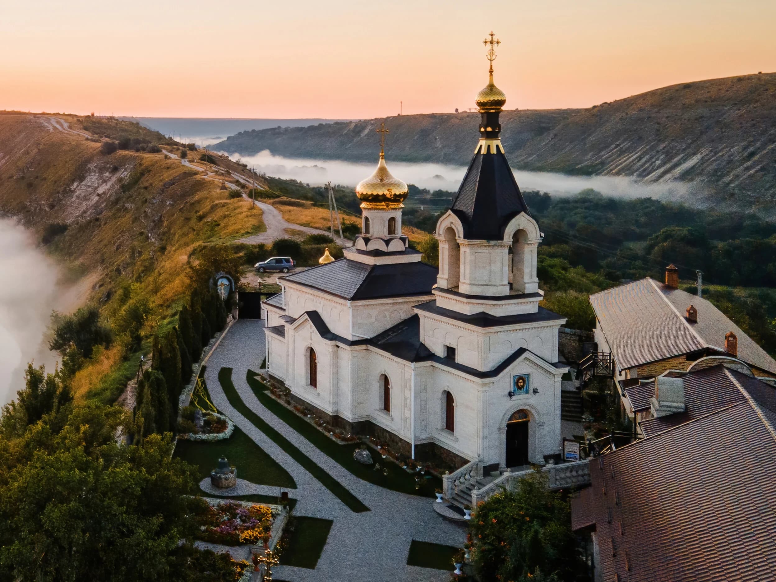 Moldova eSIM with instant activation - international travel data plans - no roaming fees - 5G mobile network