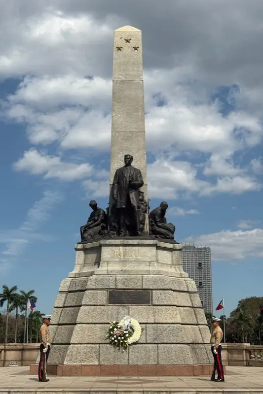 Rizal Monument Luneta Rizal Park in Manila Philippines with HelloRoam eSIM connectivity