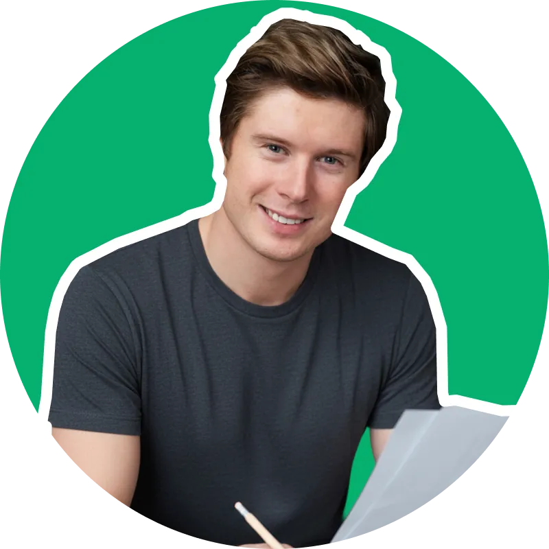 Carlos Hernandez, Penulis Perjalanan at HelloRoam