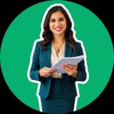 Emma Van der Berg, HelloRoam reisschrijver