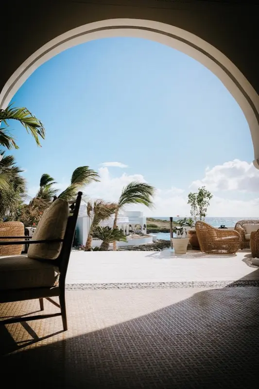 أنغويلا — HelloRoam eSIM coverage