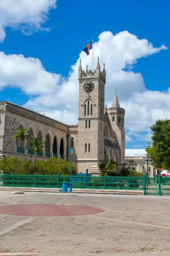 HelloRoam eSIM-paketti Bridgetown Barbados laajalla katteella