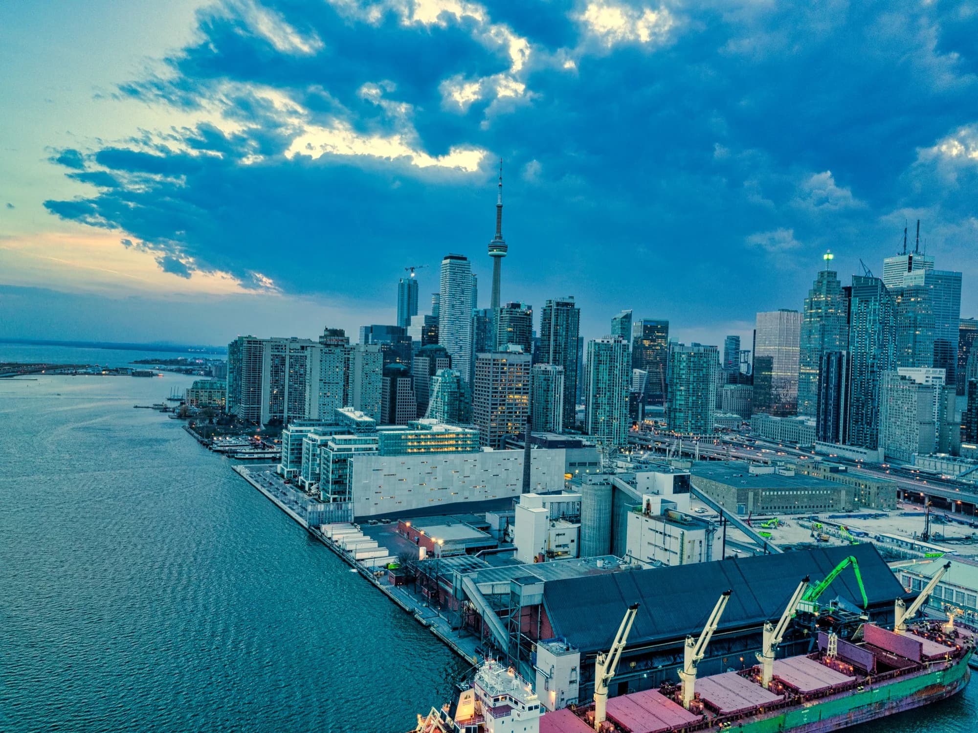 Canada travel eSIM data plan from HelloRoam with fast mobile coverage for visitors