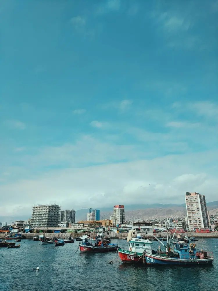 HelloRoam eSIM con cobertura en Antofagasta para viajar por Chile