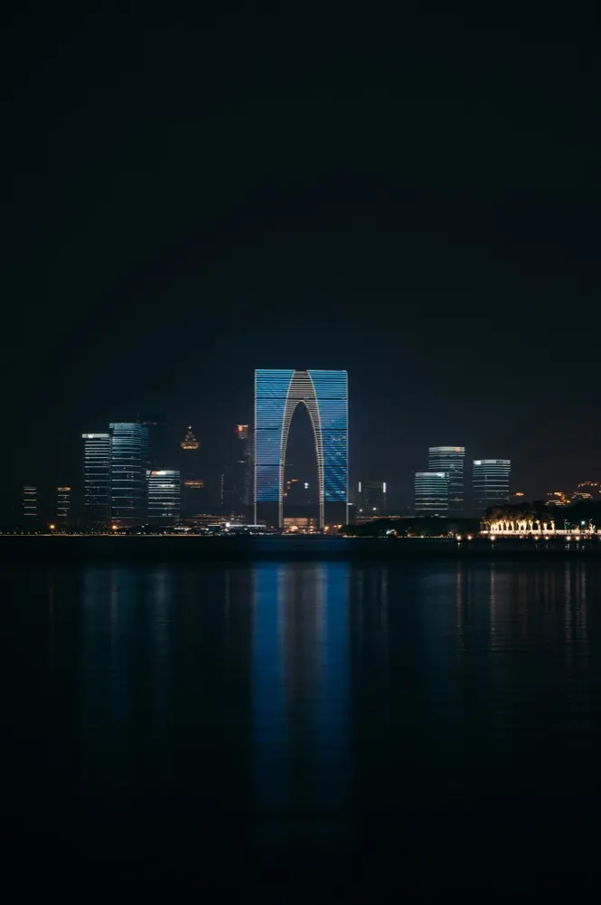بيانات موبايل في Suzhou الصين مع خطة eSIM HelloRoam للمسافرين