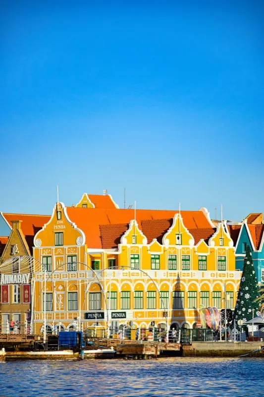 Curaçao — HelloRoam eSIM coverage