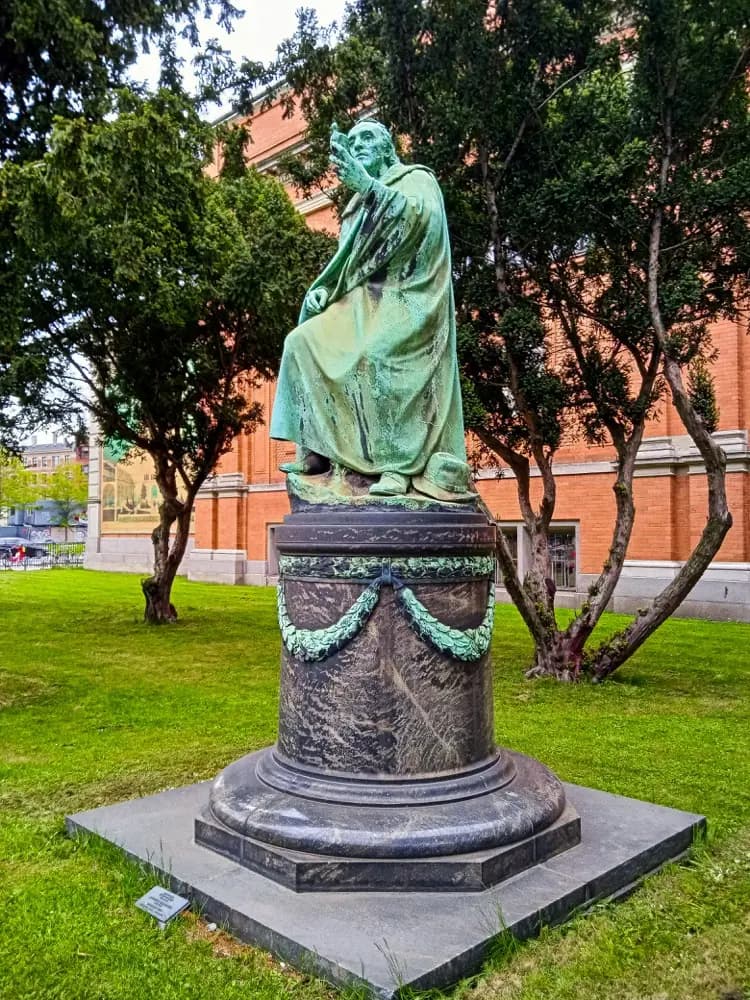 Pla eSIM HelloRoam per a Kobenhavn Dinamarca amb connexió mòbil ràpida