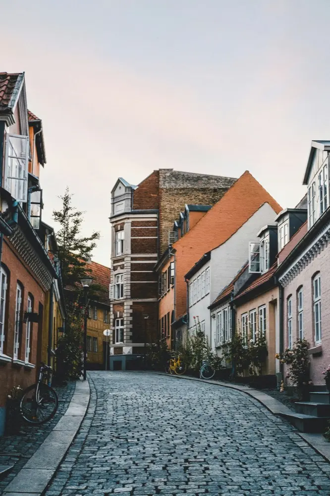 Plan eSIM HelloRoam pentru Odense, Danemarca pentru călători