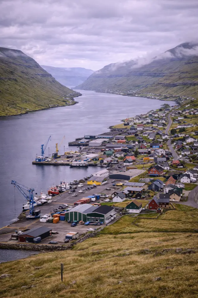 eSIM pokrivenost u Runavik, Farski otoci od HelloRoam s brzim mobilnim internetom