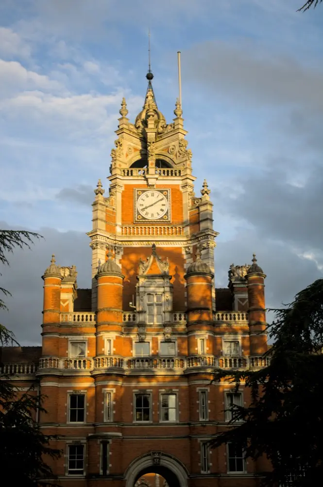 Plano de dados eSIM HelloRoam para Surrey em Reino Unido com cobertura móvel rápida