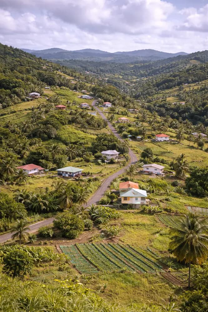 eSIM-Reiseplan von HelloRoam für Saint Davids mit Internet in Grenada