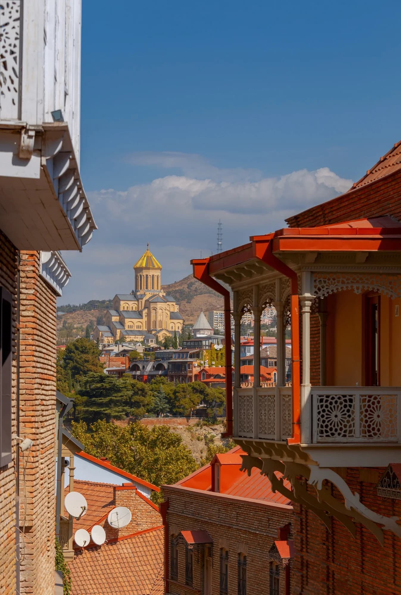 Georgien eSIM with instant activation - international travel data plans - no extra fees - 5G mobile network