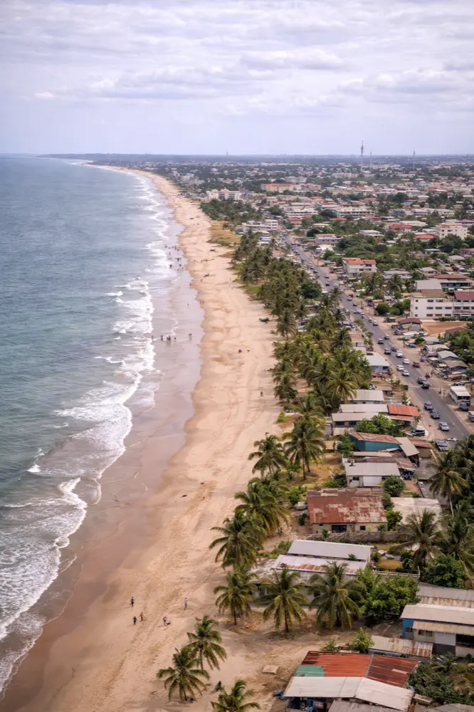 Mobiele data in Kombo Saint Mary Gambia met HelloRoam eSIM-plan voor reizigers