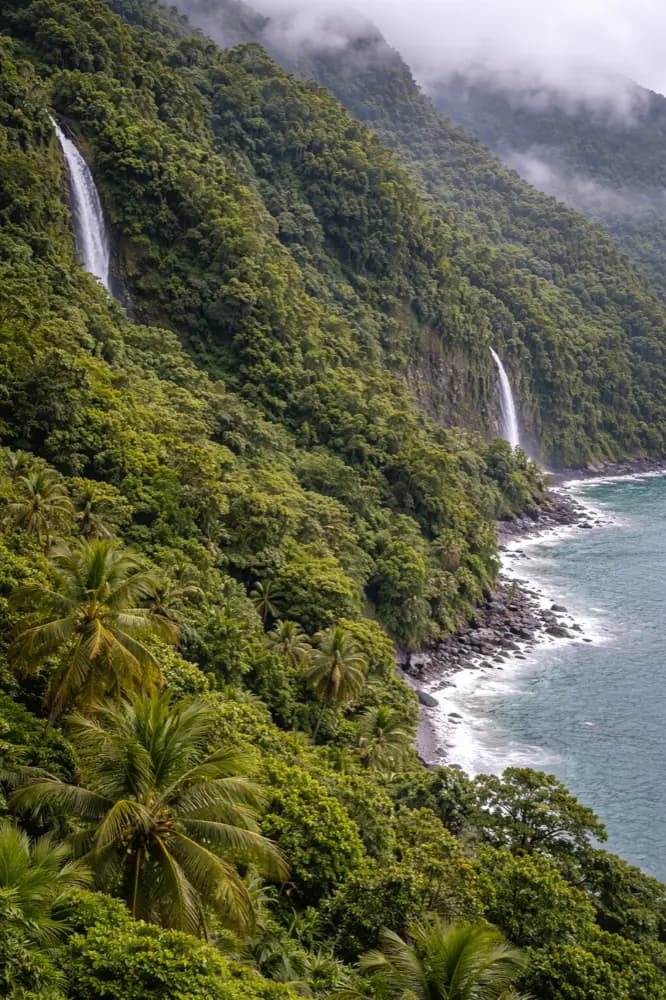 Plan de datos HelloRoam para viajeros en Capesterre Belle Eau, Guadalupe con eSIM