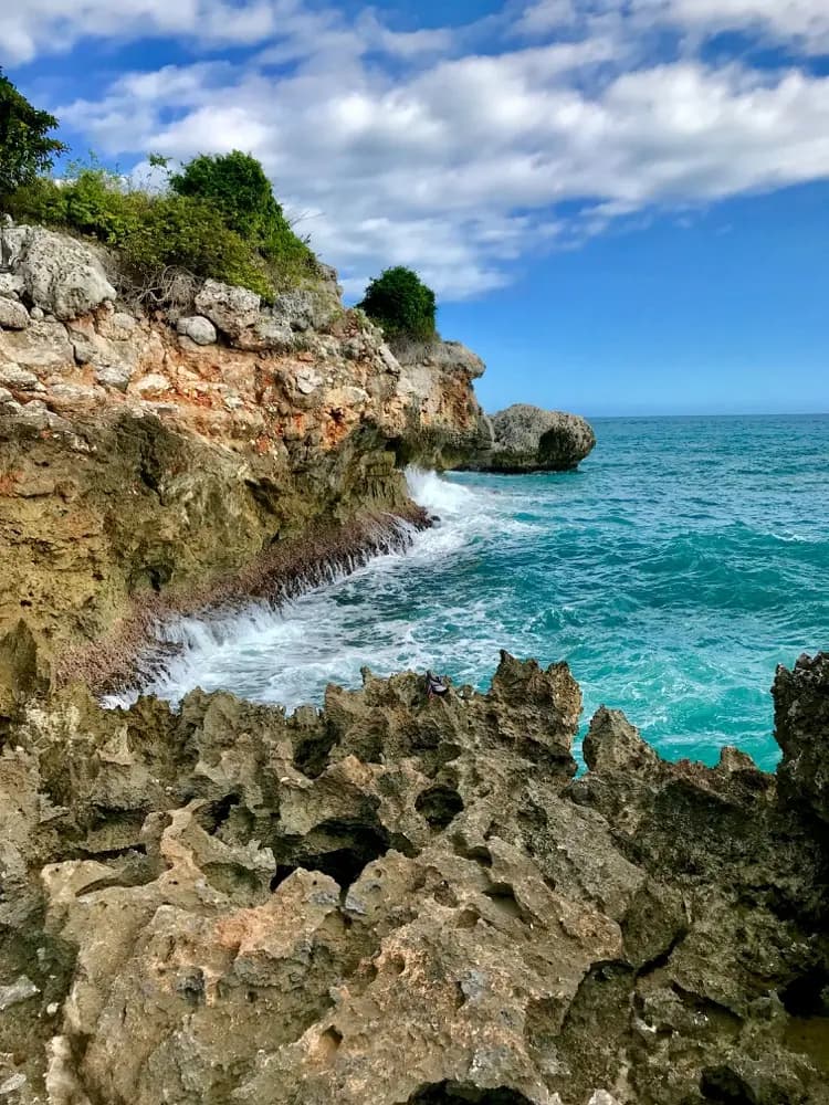 Haïti eSIM with instant activation - international travel data plans - no extra fees - 5G mobile network