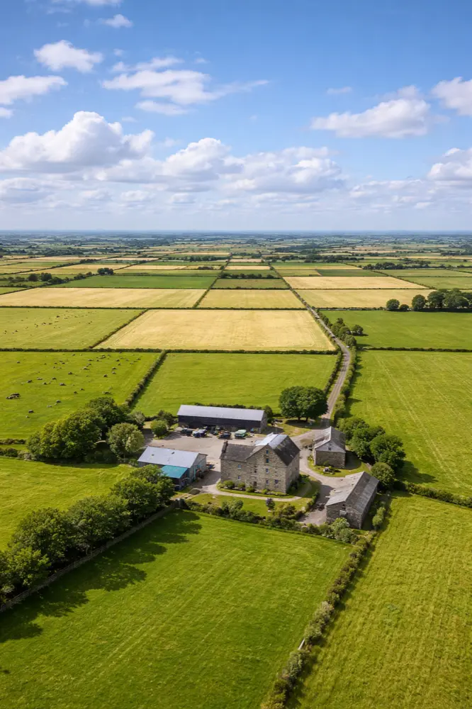 Dados móveis em Andreas Ilha de Man com plano eSIM HelloRoam para viajantes