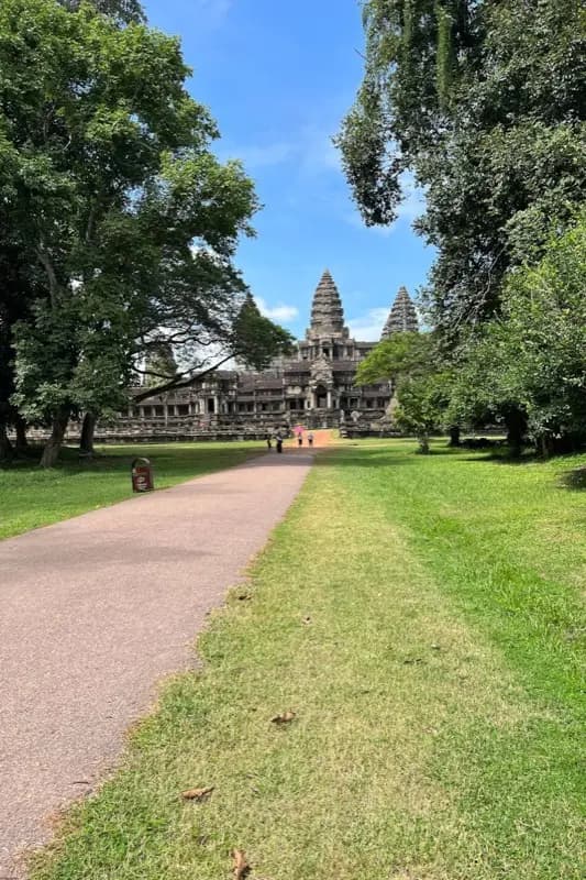 Camboja — HelloRoam eSIM coverage