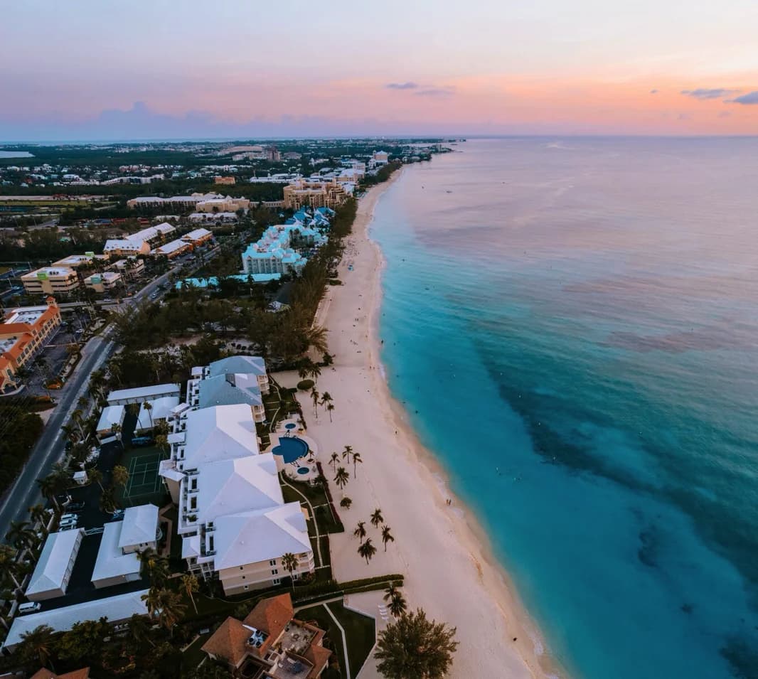 Visiwa vya Cayman eSIM with instant activation - international travel data plans - no extra fees - 5G mobile network