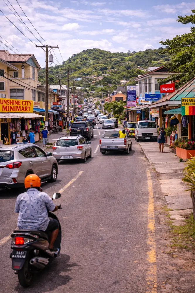 HelloRoam eSIM podatkovni plan za Gros Islet, Sveta Lucija za putnika