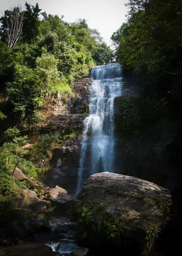 Ratnapura Sri Lanka travel data plan from HelloRoam eSIM with reliable mobile coverage