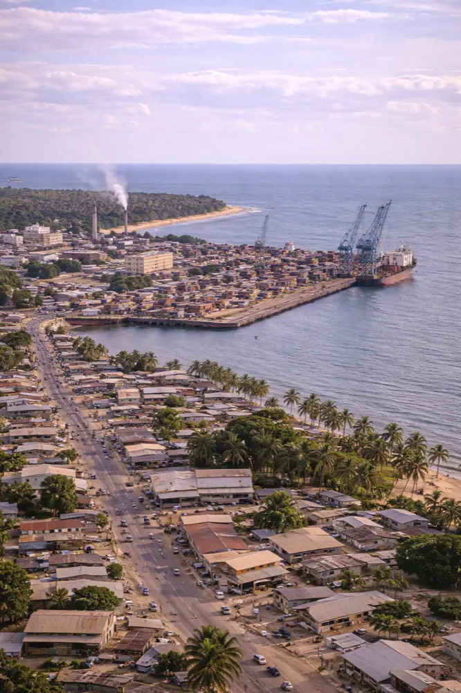 Plan data mobile HelloRoam pour voyager à Buchanan en Liberia avec couverture eSIM fiable