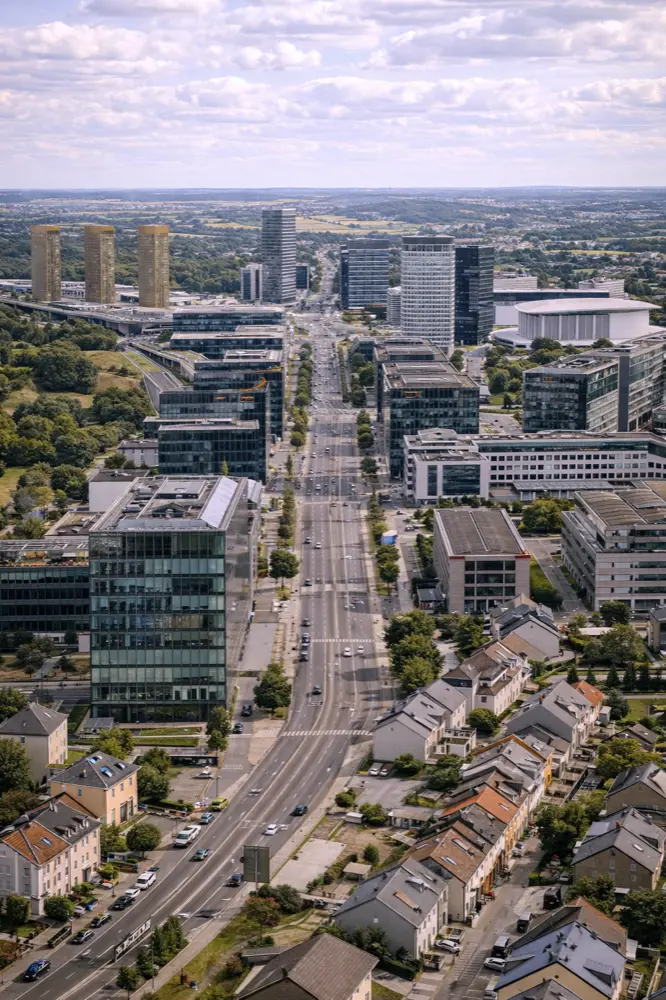 Plan eSIM de HelloRoam para Kirchberg Luxemburgo con datos móviles para viajeros