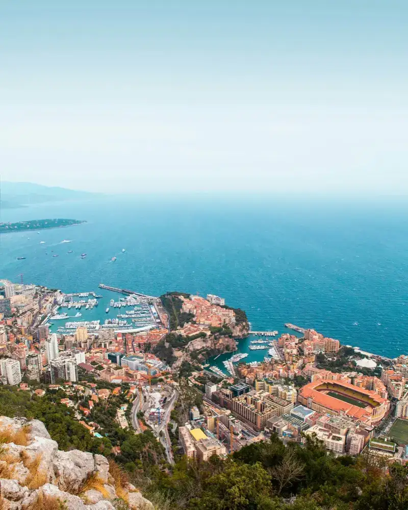 خطة بيانات eSIM من HelloRoam في Monte Carlo موناكو مع تغطية موبايل سريعة