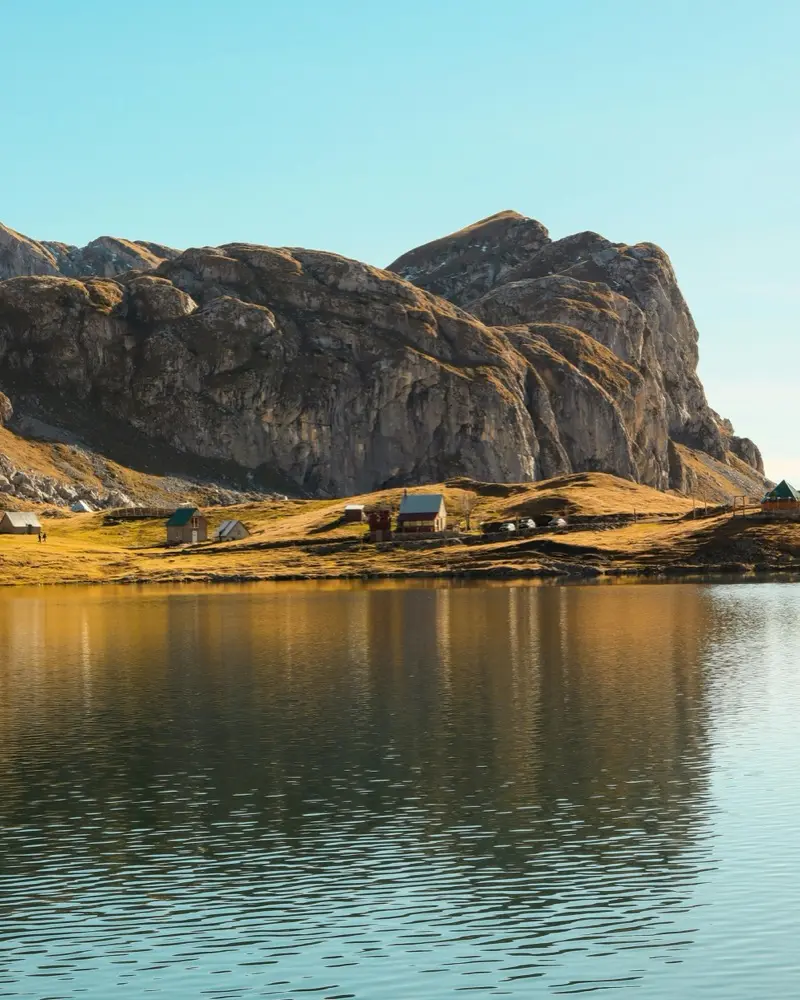 Niksic Czarnogóra z planem eSIM HelloRoam dla podróżnych