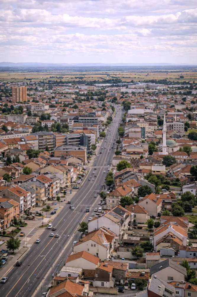 eSIM di viaggio HelloRoam per Kumanovo in Macedonia del Nord con copertura rete mobile rapida e affidabile