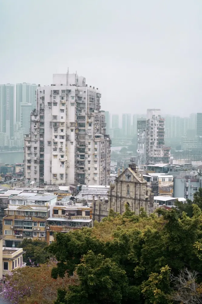 Cotai Macau eSIM coverage for travelers with HelloRoam mobile data plans and fast internet