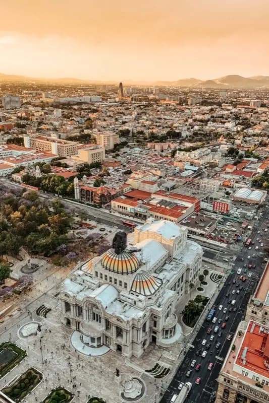 Palacio de Bellas Artes Sehenswürdigkeit mit HelloRoam eSIM für Reisedaten