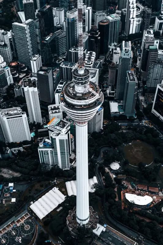 Menara Kuala Lumpur Kl Tower Aerial View HelloRoam eSIM andmeplaaniga reisijate ühenduse jaoks