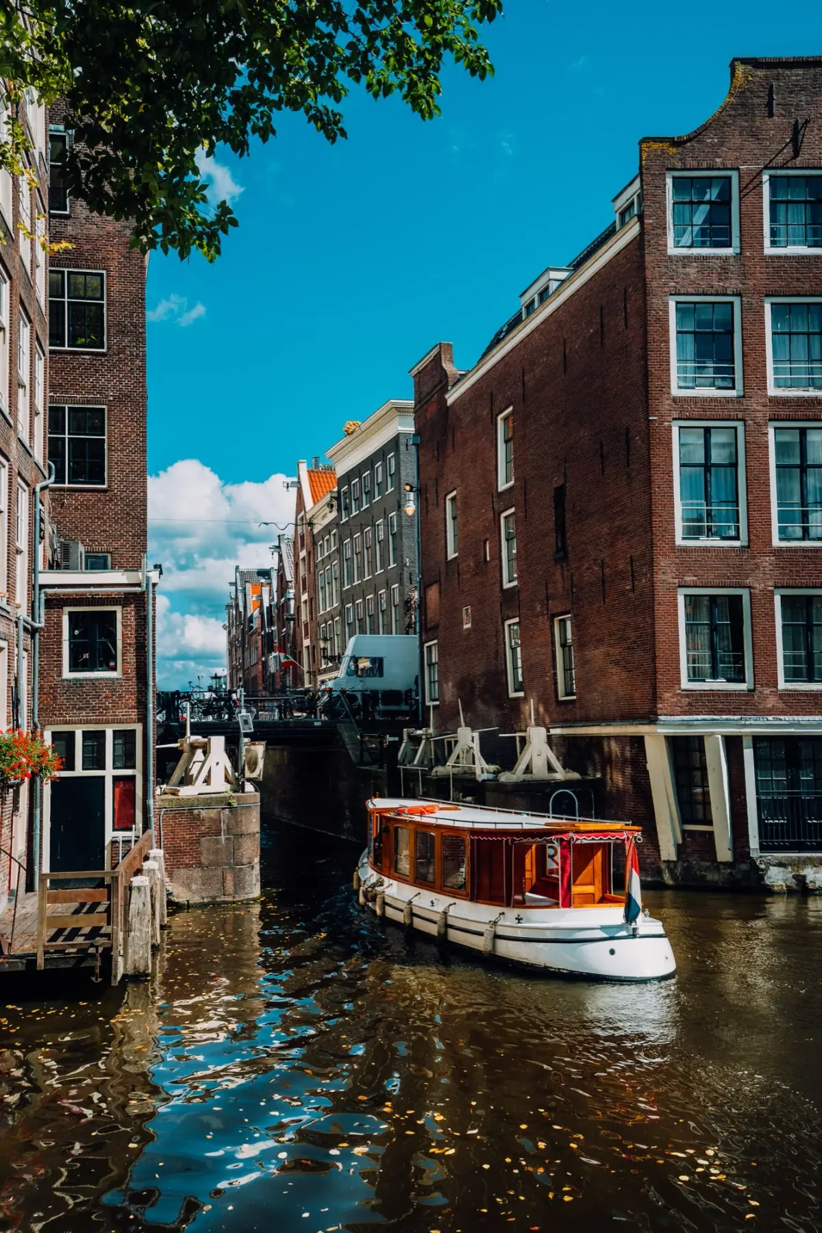 Nederland eSIM-databundels voor internationaal reizen