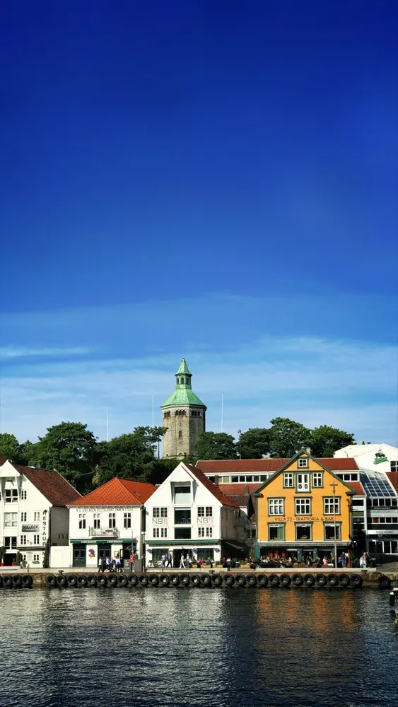 Stay connected in Stavanger Norway with a HelloRoam eSIM data plan for travelers