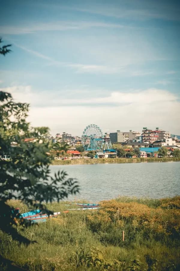 Forfait eSIM pour Pokhara, Népal - internet mobile pour randonneurs en Himalaya