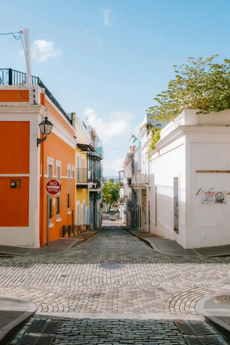 eSIM داده موبایل HelloRoam برای گردشگری Puerto Rico for San Juan