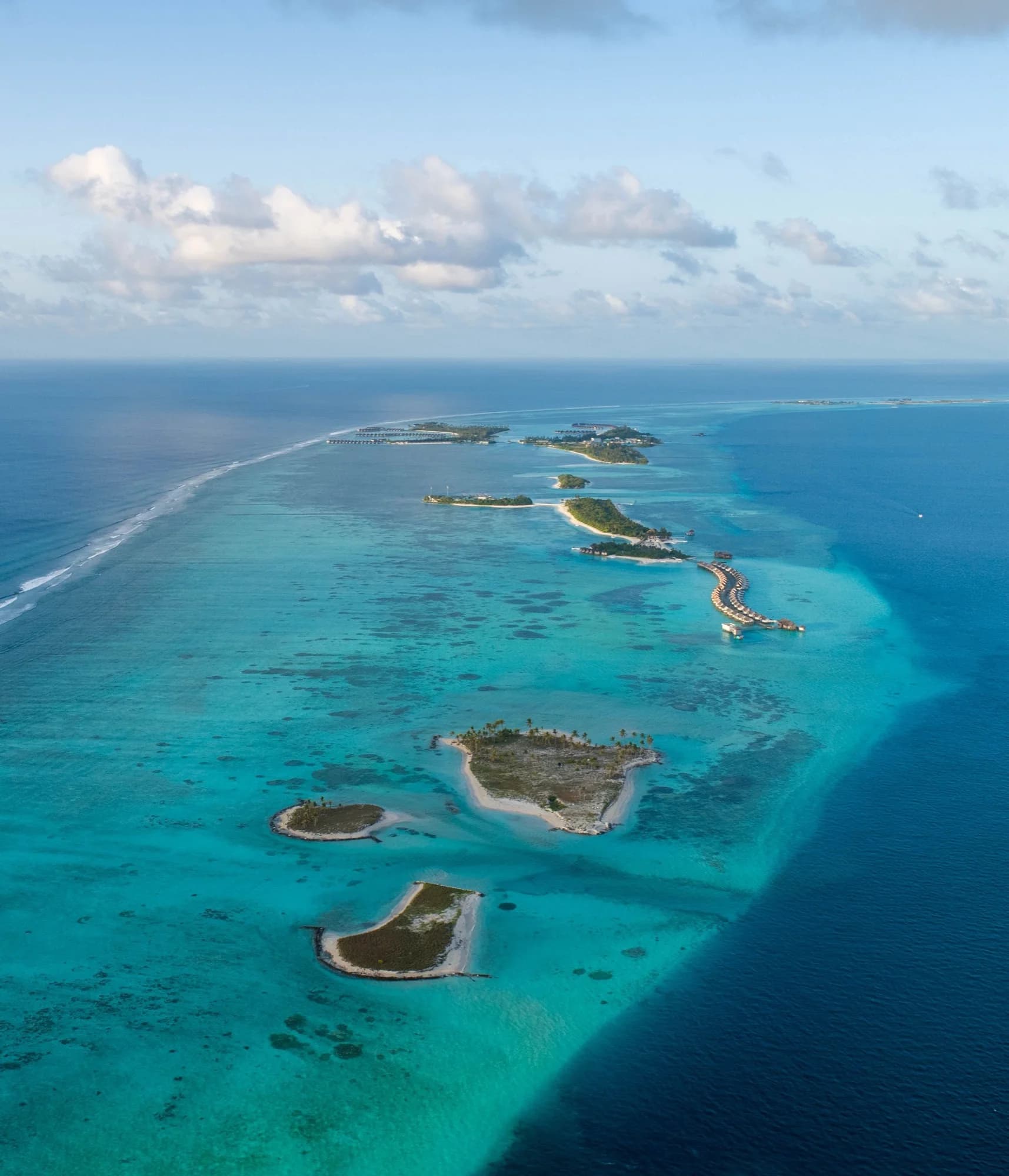 Caraïbes eSIM with instant activation - international travel data plans - no extra fees - 5G mobile network