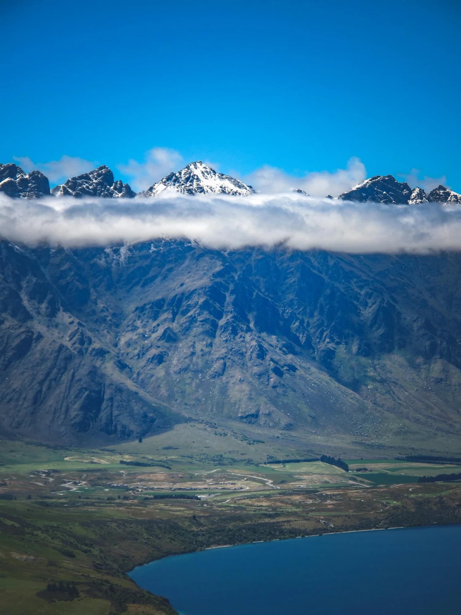 مناطق سفارشی eSIM with instant activation - international travel data plans - no extra fees - 5G mobile network