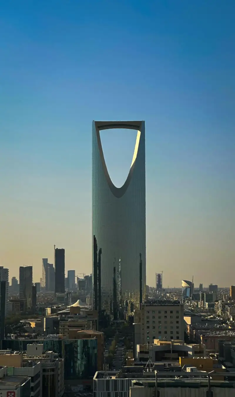 HelloRoam eSIM ile Suudi Arabistan genelinde güvenilir mobil kapsama alanı