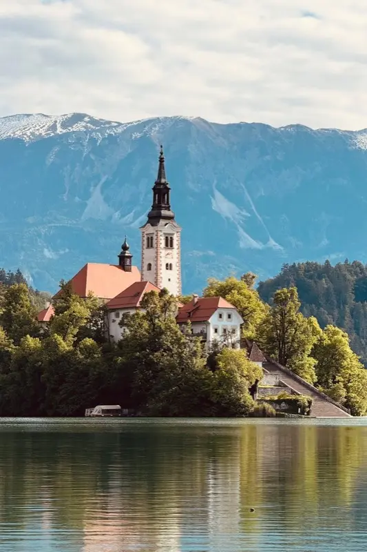 سلوفينيا — HelloRoam eSIM coverage