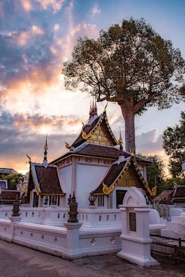 eSIM Chiang Mai Tailàndia - el Doi Suthep i els temples del barri antic emmurallat