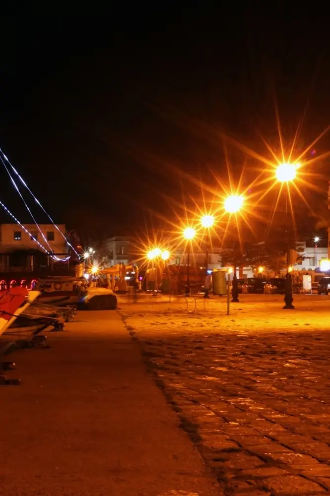 HelloRoam eSIM safari Bizerte Tunisia for Tunis intaneti ya simu ya haraka