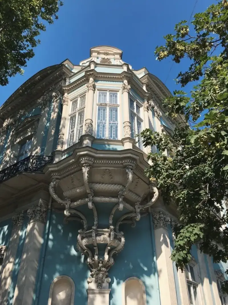 Odesa Potemkinove stopnice do pristanišča ob Črnem morju in mestnem parku
