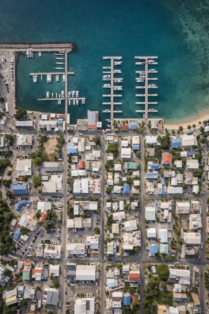 Spanish Town VG med HelloRoam eSIM mobildata för resenärer