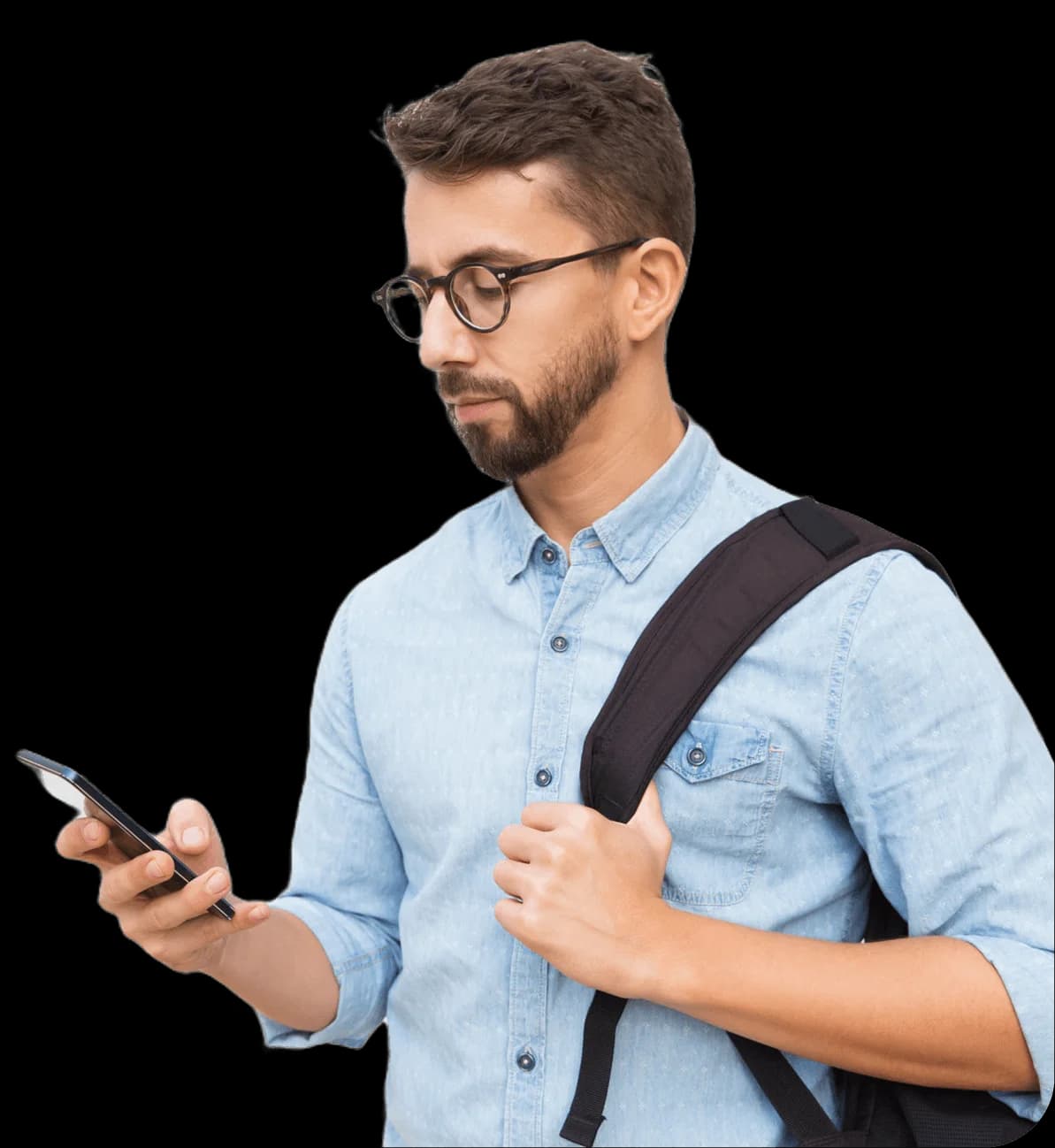 Voyageur français utilisant HelloRoam eSIM pour ses données internationales, sans payer les frais de roaming Mint Mobile