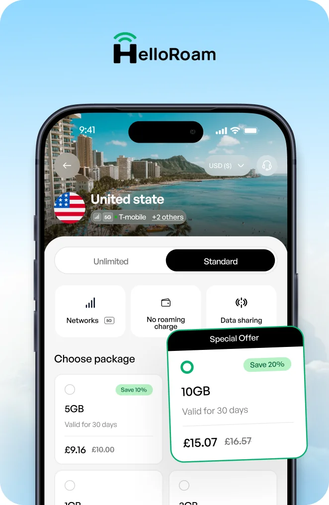 HelloRoam checkout screen showing plan selection and payment options