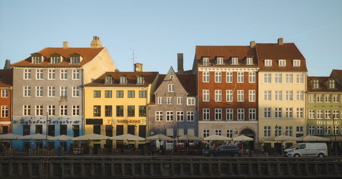 Sammenligning af roaming, lokalt SIM-kort og eSIM til billigste Grækenland rejse